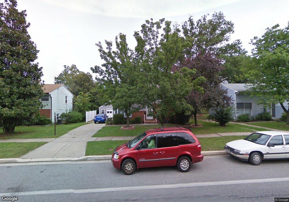 1022 Kenilworth Dr, Towson, MD 21204 - photo 1