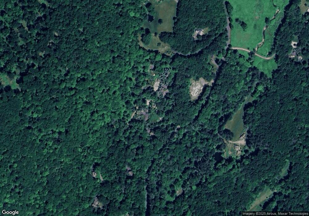 138 Cobble Rd, Kent, CT 06757 - photo 1