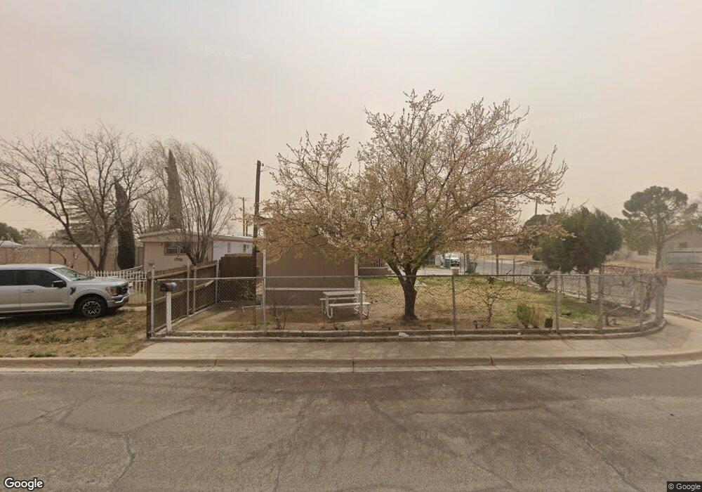 315 W Park St, Hobbs, NM 88240 - photo 1