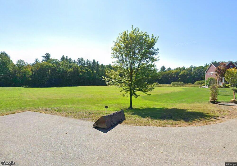 11 Read Ln, Hollis, NH 03049 - photo 1