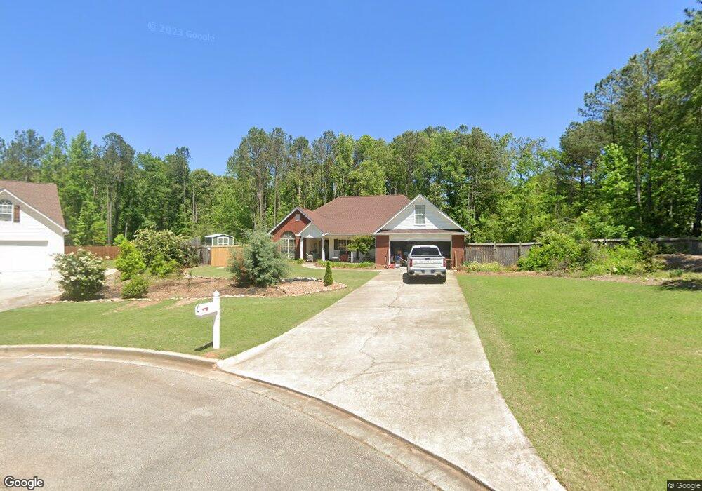 302 Patrick Cir, Jenkinsburg, GA 30234 - photo 1