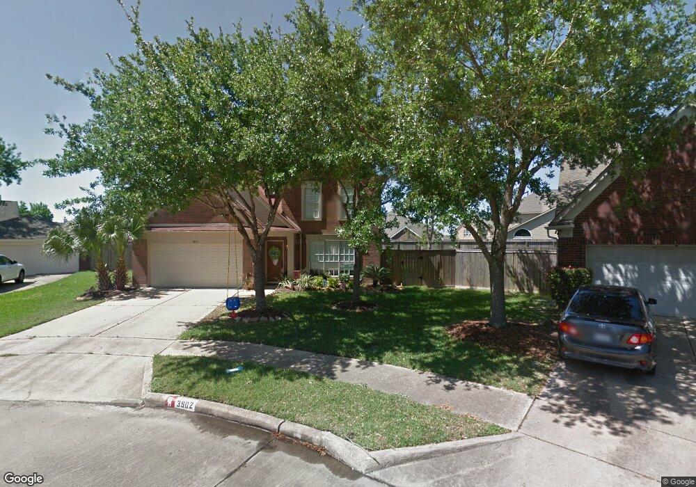 3902 Beechwood Dr, Pearland, TX 77584 - photo 1