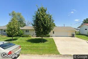 415 9th Ave, Clarence, IA 52216