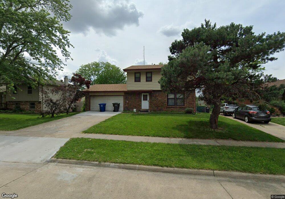 4110 E 23rd St, Des Moines, IA 50317 - photo 1