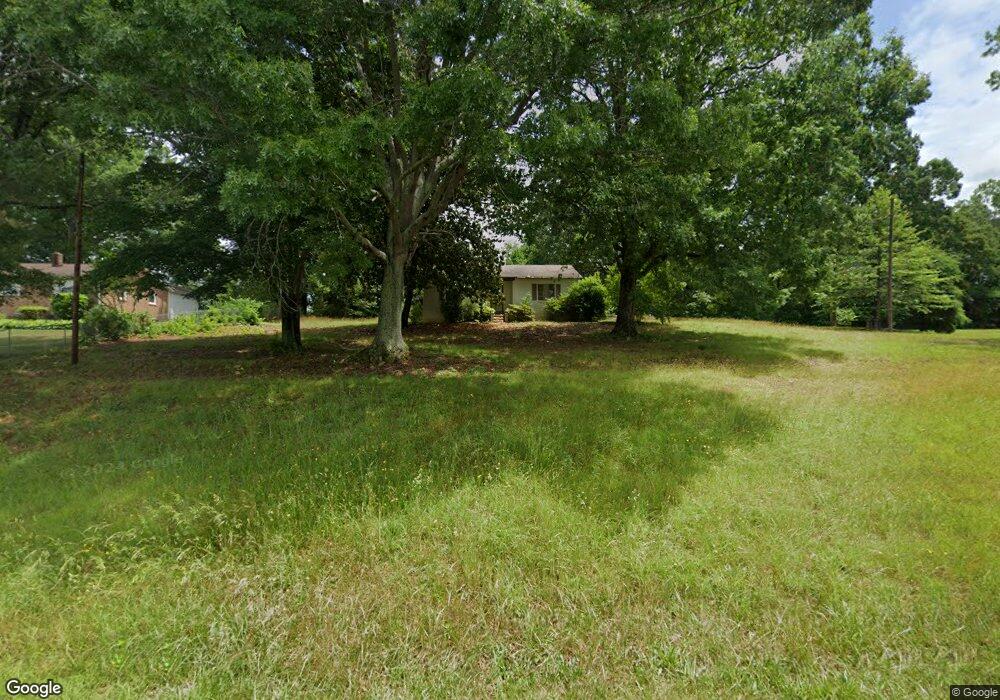 617 S Greenbriar Rd, Statesville, NC 28625 - photo 1