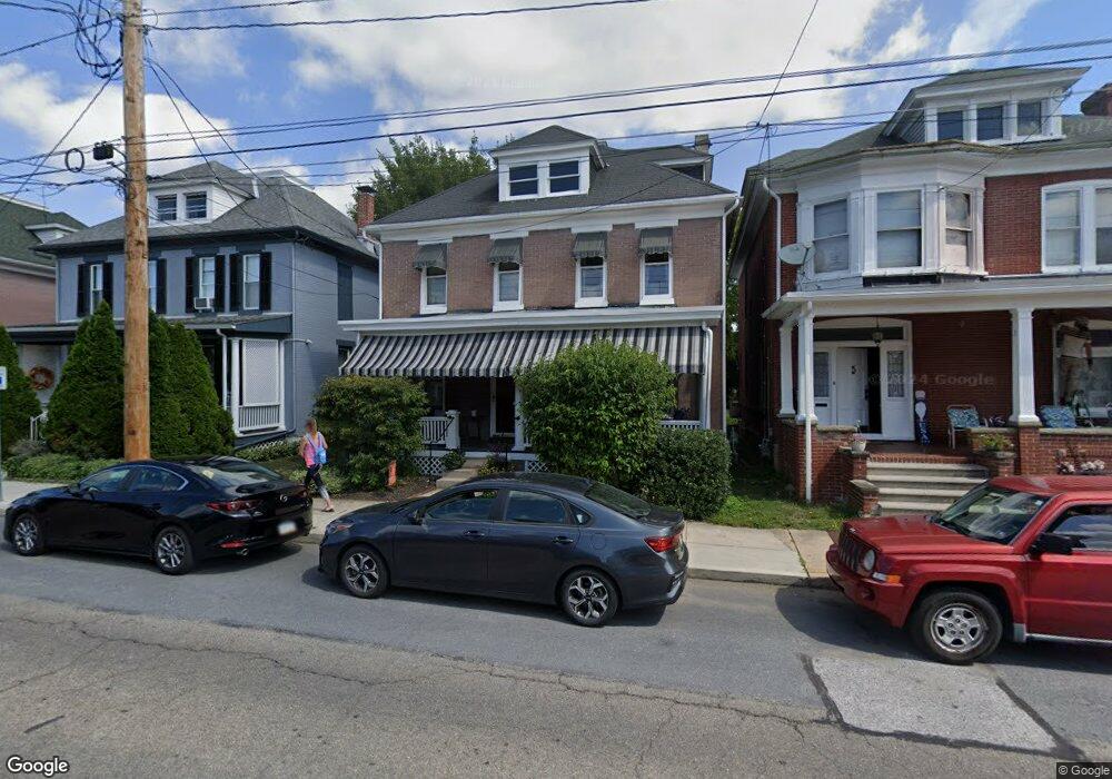 117 W 3rd St, Waynesboro, PA 17268 - photo 1