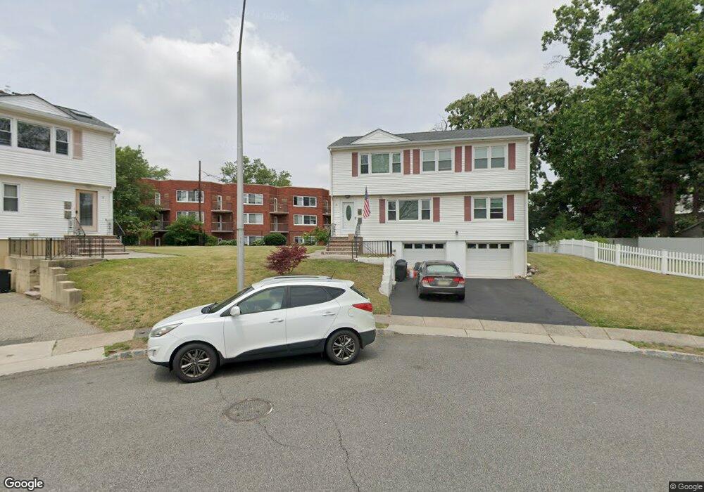 18 Walnut Pkwy, Montclair, NJ 07042 - photo 1