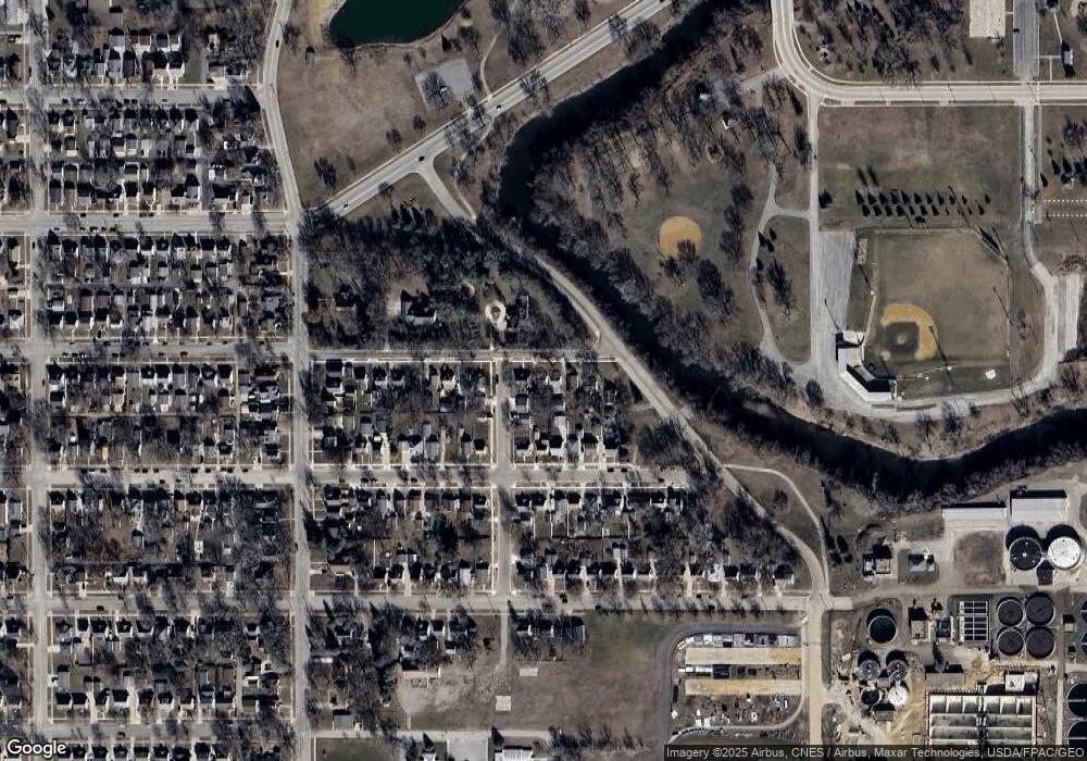 213 10th Ave SW, Austin, MN 55912 - photo 1