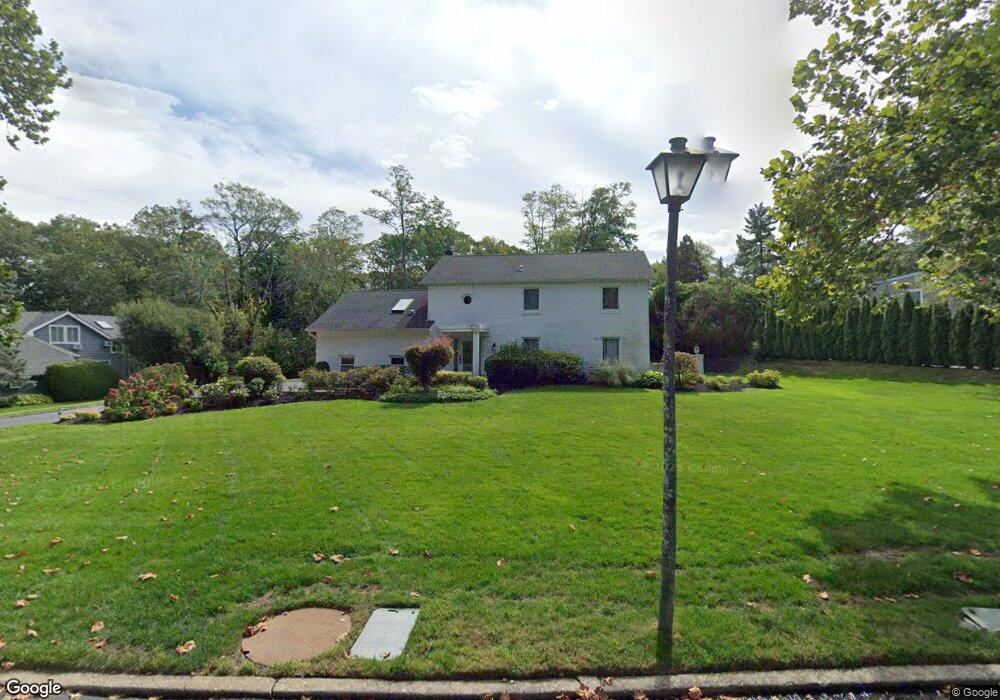 41 Rustic Gate Ln, Dix Hills, NY 11746 - photo 1