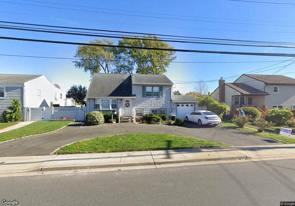 3243 Weidner Ave, Oceanside, NY 11572 - photo 1