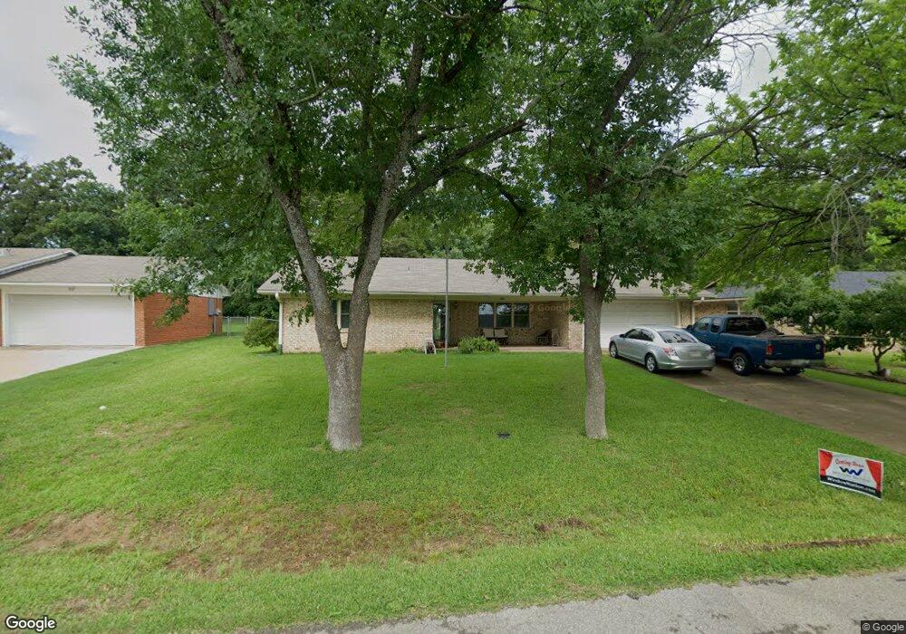 915 Deleon St, Denison, TX 75020 - photo 1