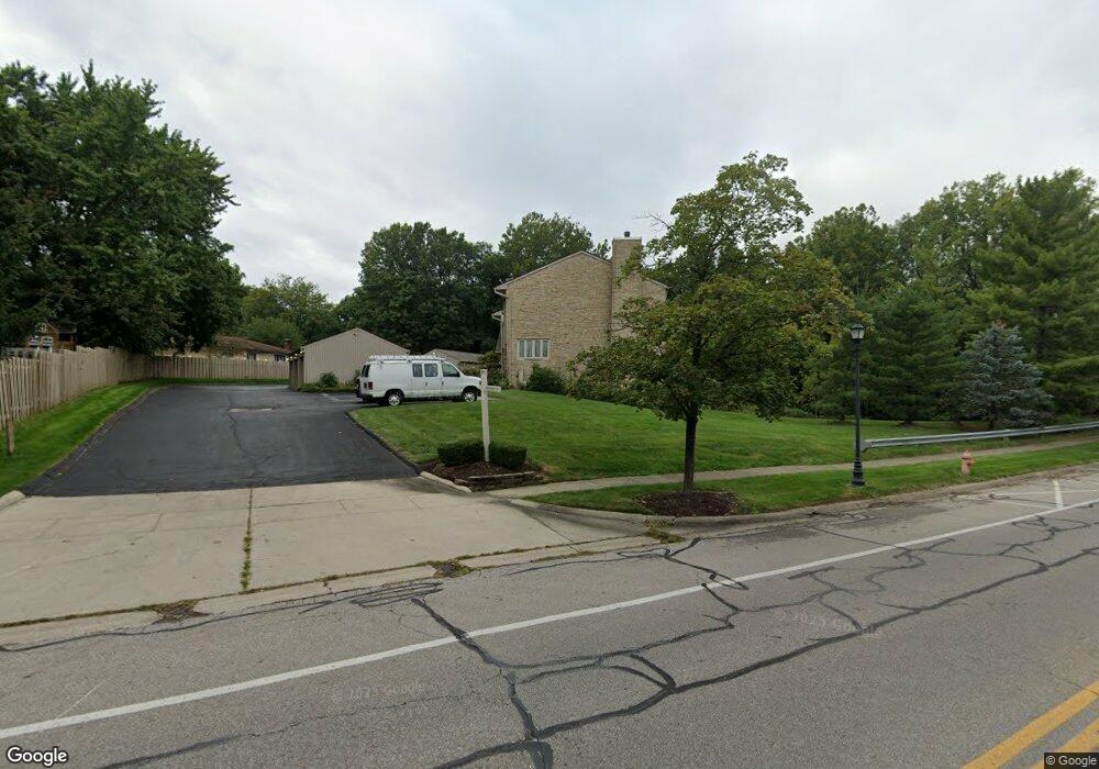 1970 Cheshire Commons Ct, Columbus, OH 43229 - photo 1