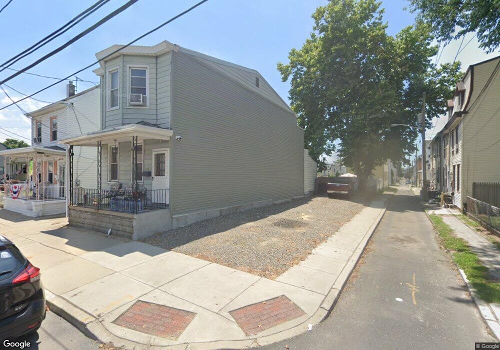 214 Essex St, Gloucester City, NJ 08030 - photo 1