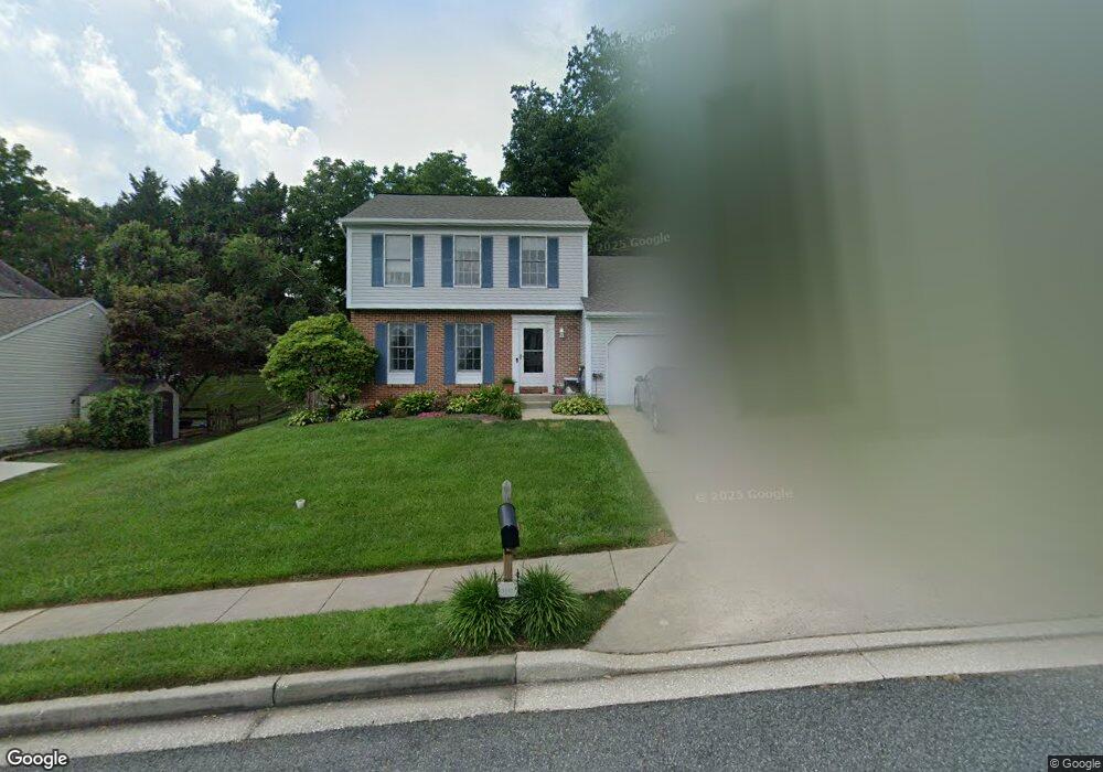 9833 Hickoryhurst Dr, Nottingham, MD 21236 - photo 1