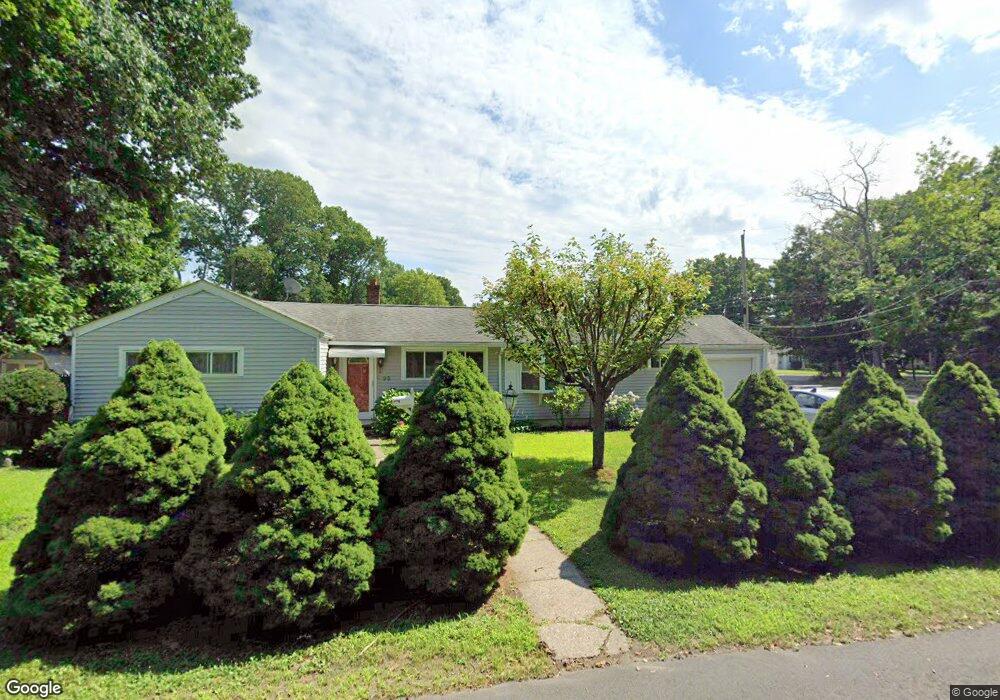 95 Raleigh Rd, Bridgeport, CT 06606 - photo 1