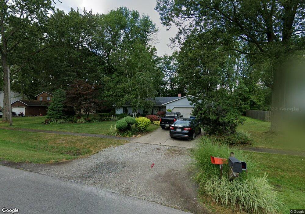 744 Lafayette Blvd, Sheffield Lake, OH 44054 - photo 1