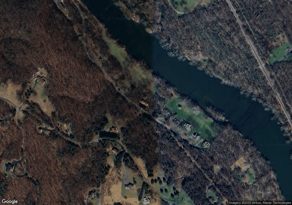 887 Osprey Ln, Front Royal, VA 22630 - photo 1