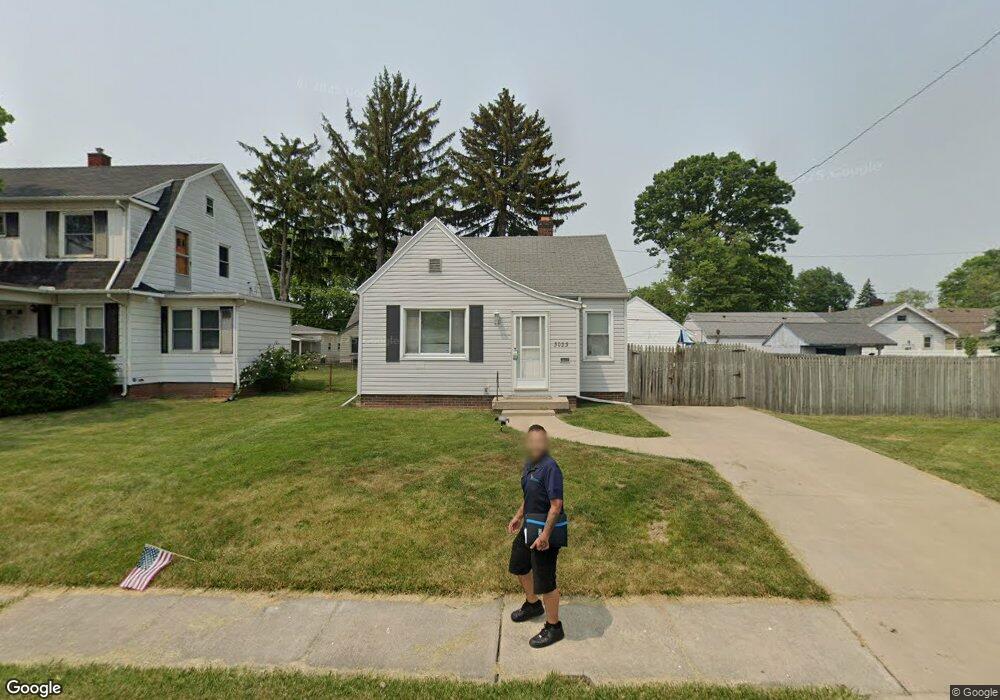 3023 117th St, Toledo, OH 43611 - photo 1