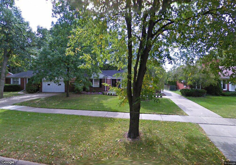 333 Lothrop Rd, Grosse Pointe Farms, MI 48236 - photo 1