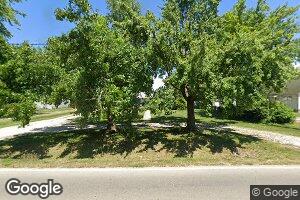 724 E State St, Bridgeport, IL 62417