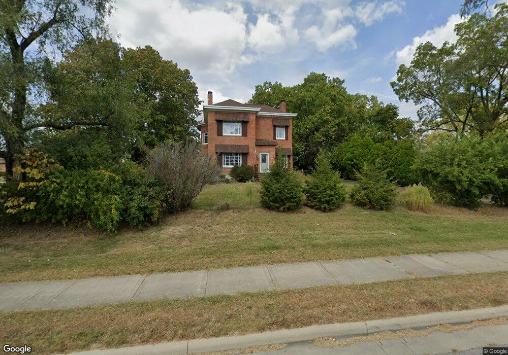 3900 Clime Rd, Columbus, OH 43228 - photo 1