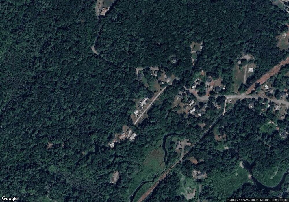 21 Forest St, Byfield, MA 01922 - photo 1