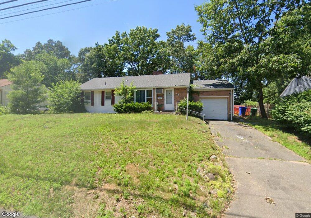 74 Daniel Blvd, Bloomfield, CT 06002 - photo 1