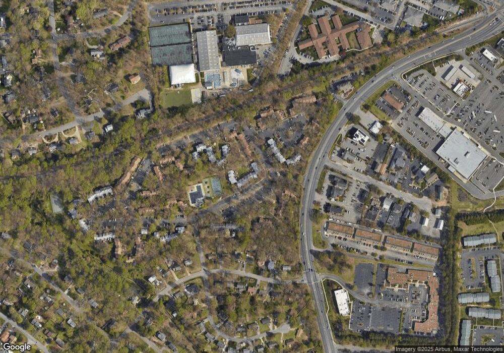 11702 S Briar Patch Dr, Midlothian, VA 23113 - photo 1