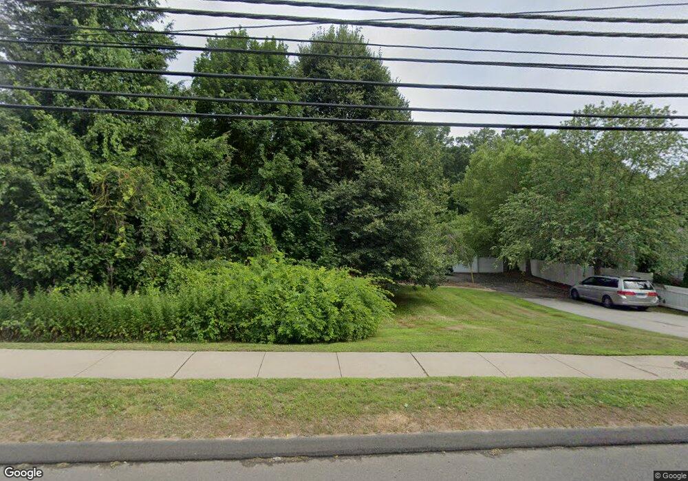 495 Foxon Rd, East Haven, CT 06513 - photo 1