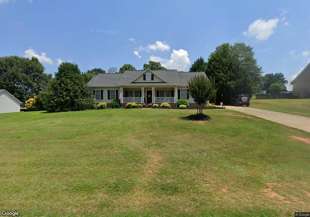 124 Orchard Spring Dr, Inman, SC 29349 - photo 1