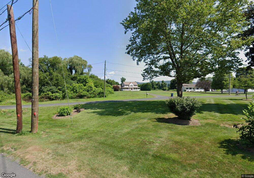 4 Bureks Cross Rd, Sunderland, MA 01375 - photo 1