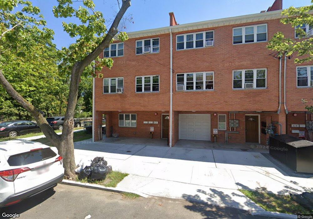 61-13 165th St unit 3 Fl, Fresh Meadows, NY 11365 - photo 1