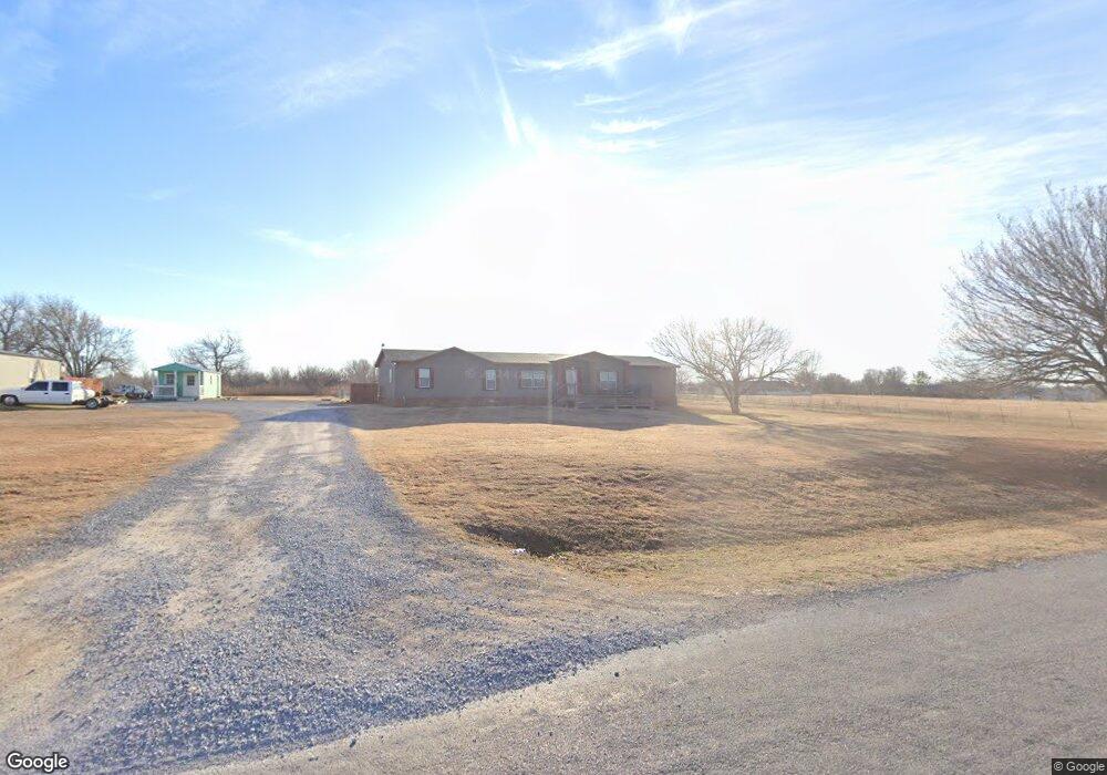 440 NW Crater Creek Rd, Cache, OK 73527 - photo 1
