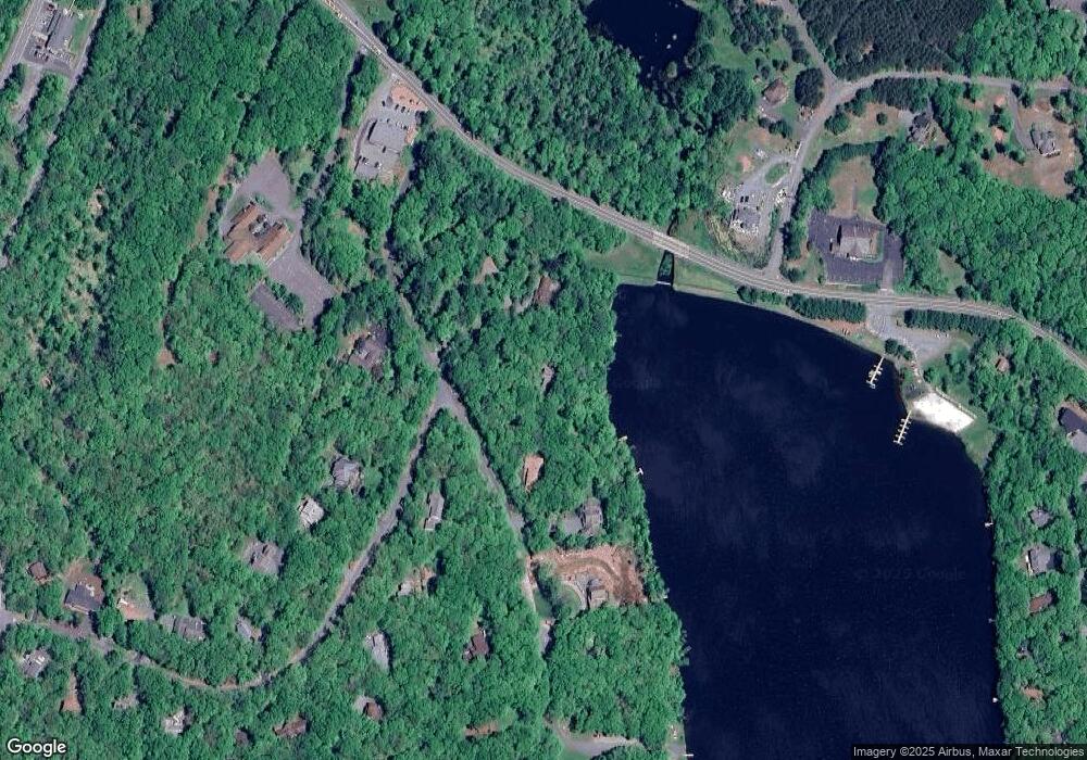 807 Blackbirch Ct, Hawley, PA 18428 - photo 1