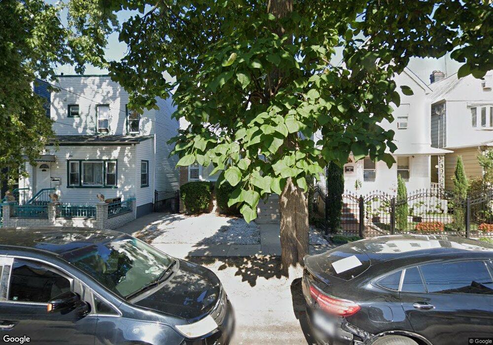 9419 107th St, Ozone Park, NY 11416 - photo 1