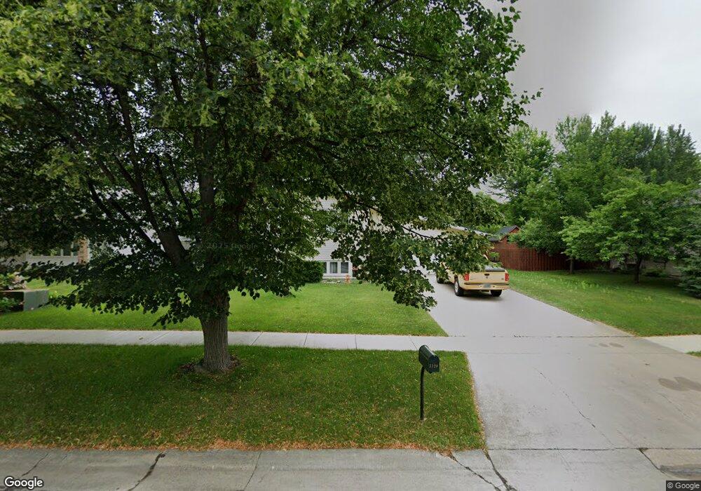 3320 Maple St N, Fargo, ND 58102 - photo 1