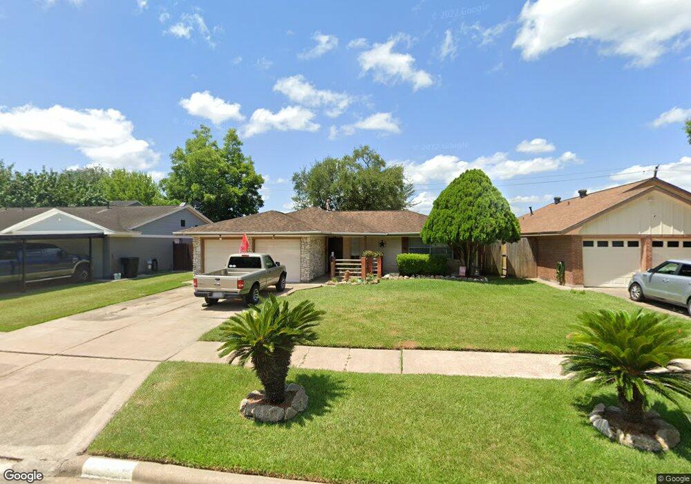 11322 Newton St, Houston, TX 77089 - photo 1