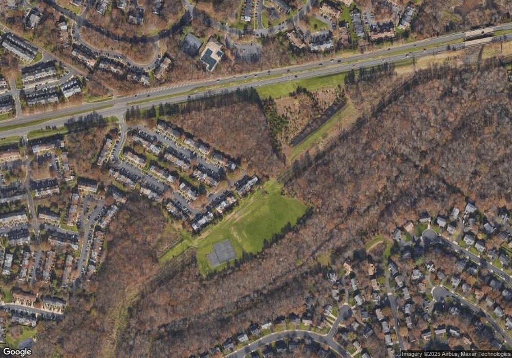 13801 Laura Ratcliff Ct, Centreville, VA 20121 - photo 1