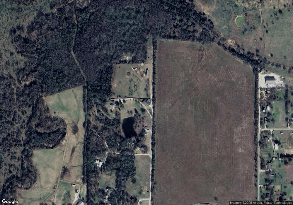 237 Alice Ln, Gainesville, TX 76240 - photo 1