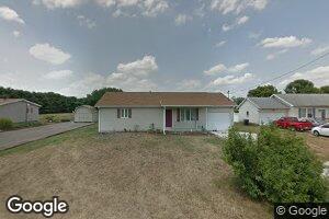 589 School St, Tuscarawas, OH 44682
