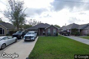 662 Montmartre St, Mandeville, LA 70448