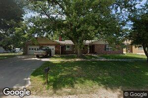 37 N Cedar St, Red Cloud, NE 68970