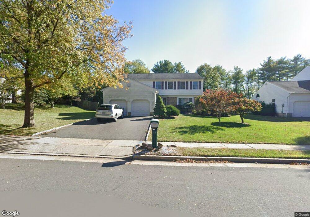 19 Aspen Cir, Edison, NJ 08820 - photo 1