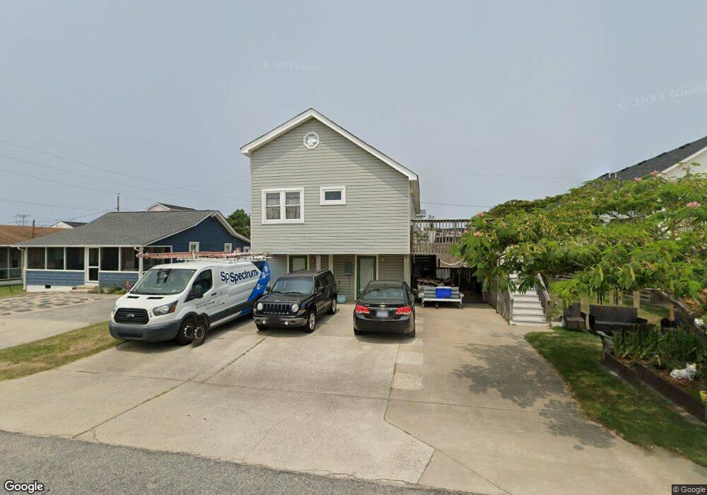 108 E Saint Clair St, Kill Devil Hills, NC 27948 - photo 1