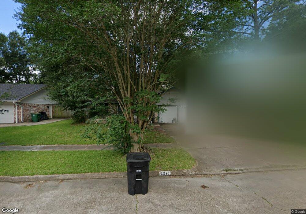 6927 Oak Bough Dr, Houston, TX 77088 - photo 1