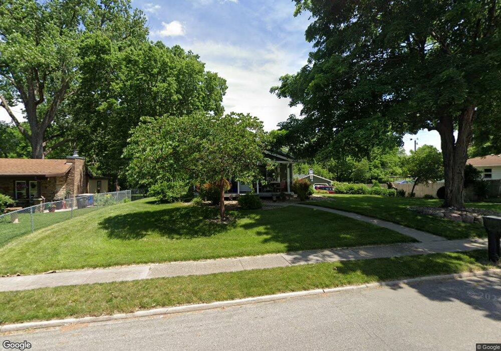 3839 E 32nd St, Des Moines, IA 50317 - photo 1