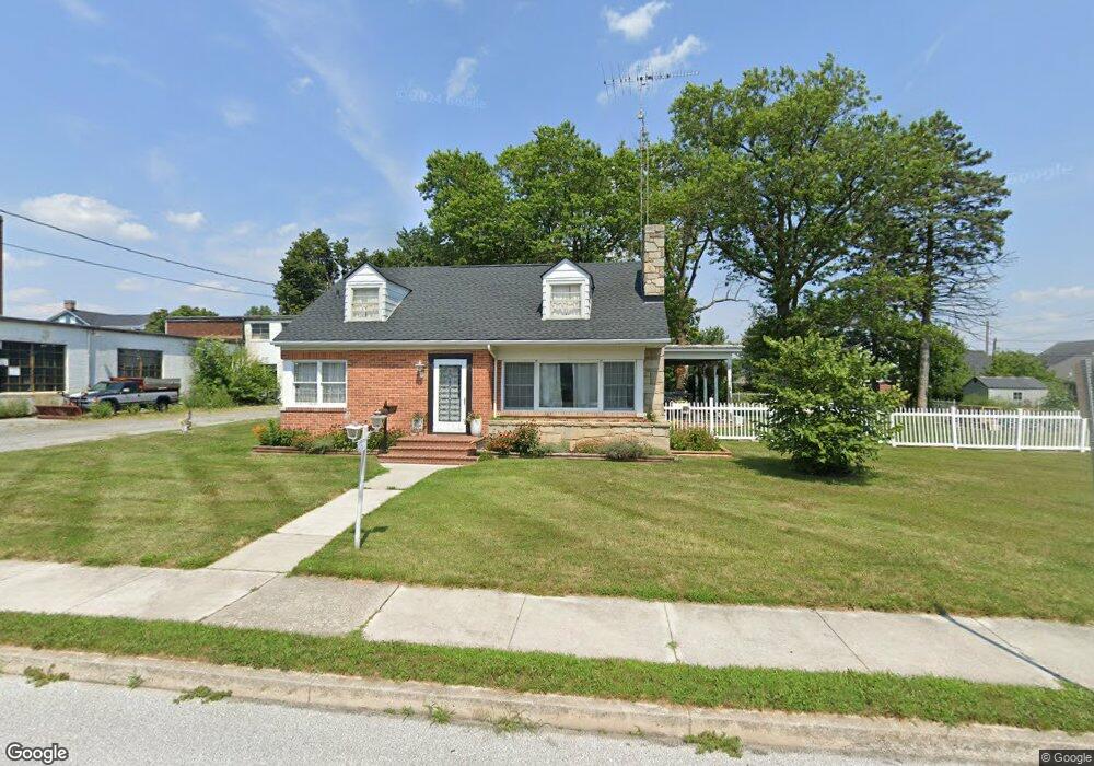 12 Walnut St, Littlestown, PA 17340 - photo 1