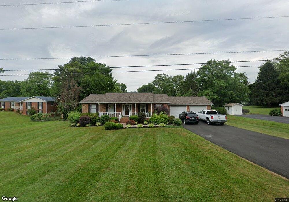 564 Foxcroft Rd, Warrenton, VA 20186 - photo 1