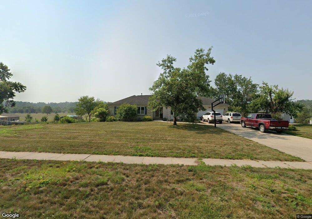 6911 Kiowa Trace NE, Cedar Rapids, IA 52411 - photo 1