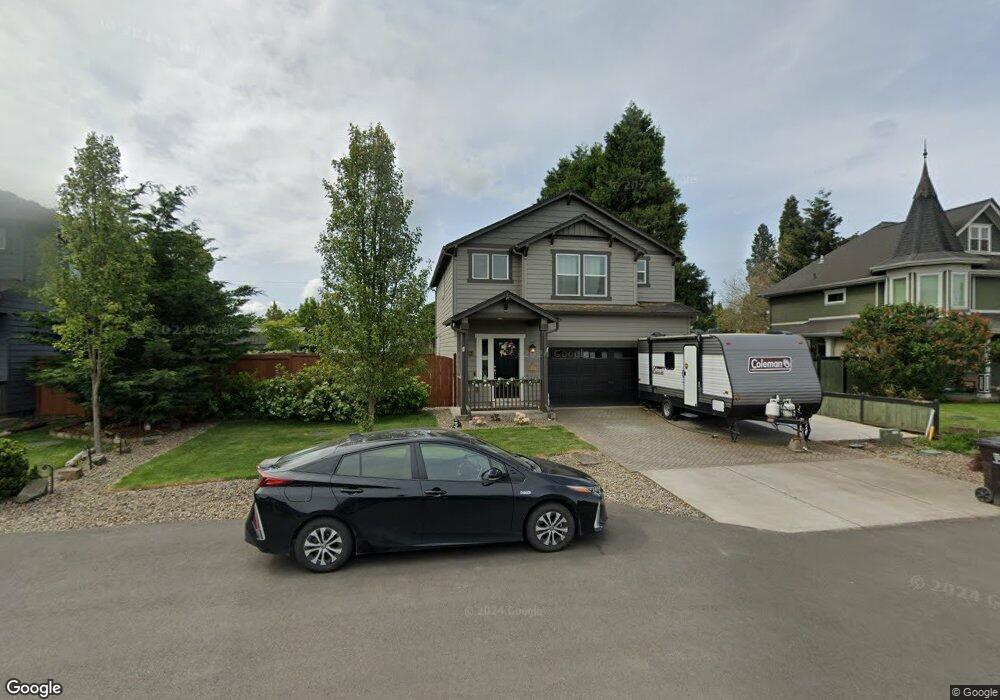 32884 E Lincoln Way unit 1, Coburg, OR 97408 - photo 1